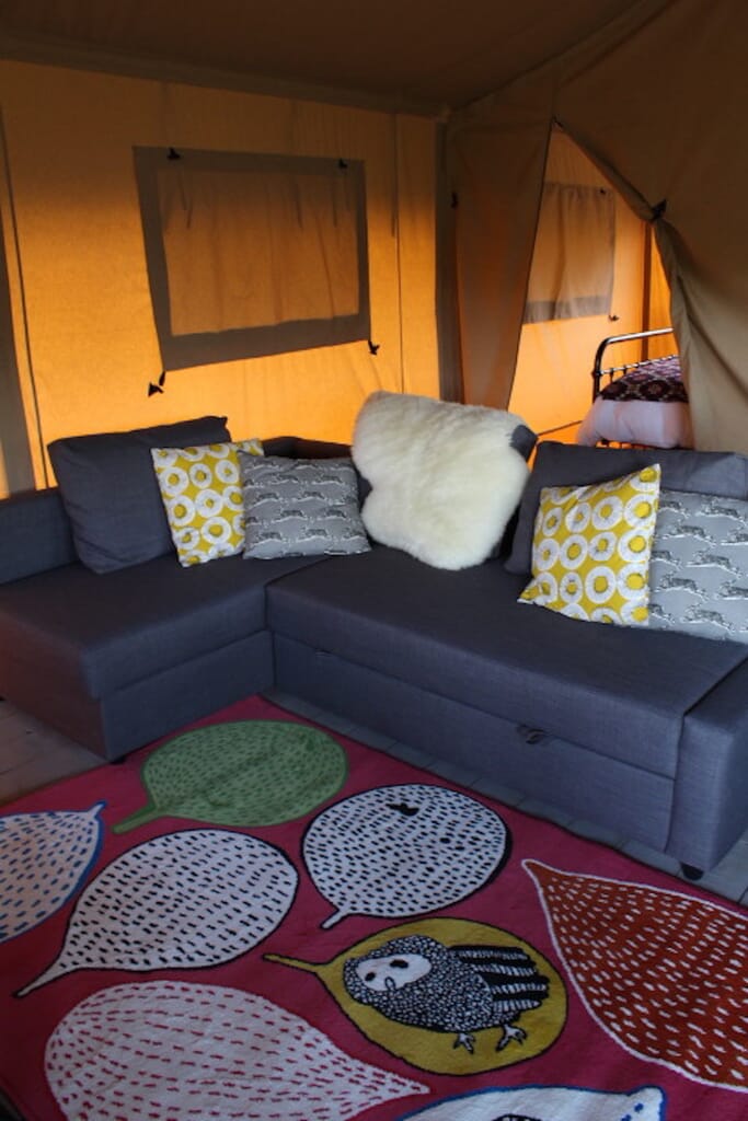 drovers-rest-glampingDrovers-Rest-Hay-2015_47791-e1433861361415.jpg?w=683&h=1024&scale drovers-rest-glampingDrovers-Rest-Hay-2015_47791-e1433861361415.jpg?w=683&h=1024&scale