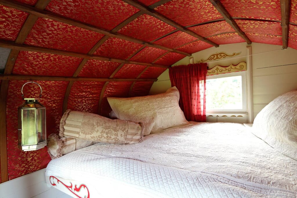 Copperbeech Bowtop Log Cabin and Gypsy Caravan, inside gypsy van Copperbeech Bowtop Log Cabin and Gypsy Caravan, inside gypsy van