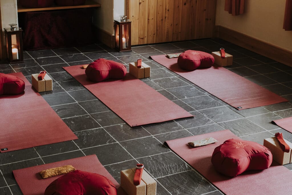 Swell Yoga Retreat North Devon - yoga mats Swell Yoga Retreat North Devon - yoga mats