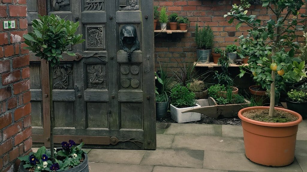 secret garden cafe in cardiff - wooden door secret garden cafe in cardiff - wooden door
