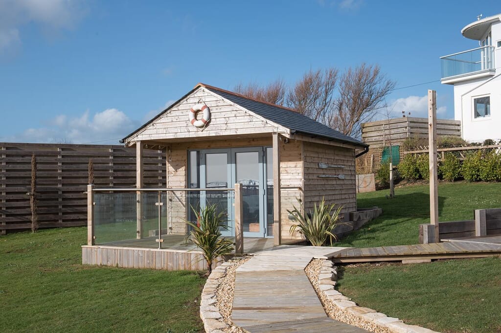 the-club-house-west-bexington-1.jpg?w=1024&h=681&scale the-club-house-west-bexington-1.jpg?w=1024&h=681&scale