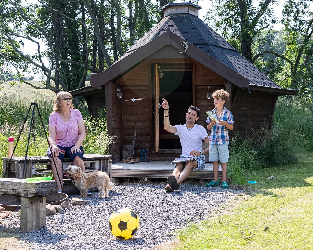camping near york - ecopod with family