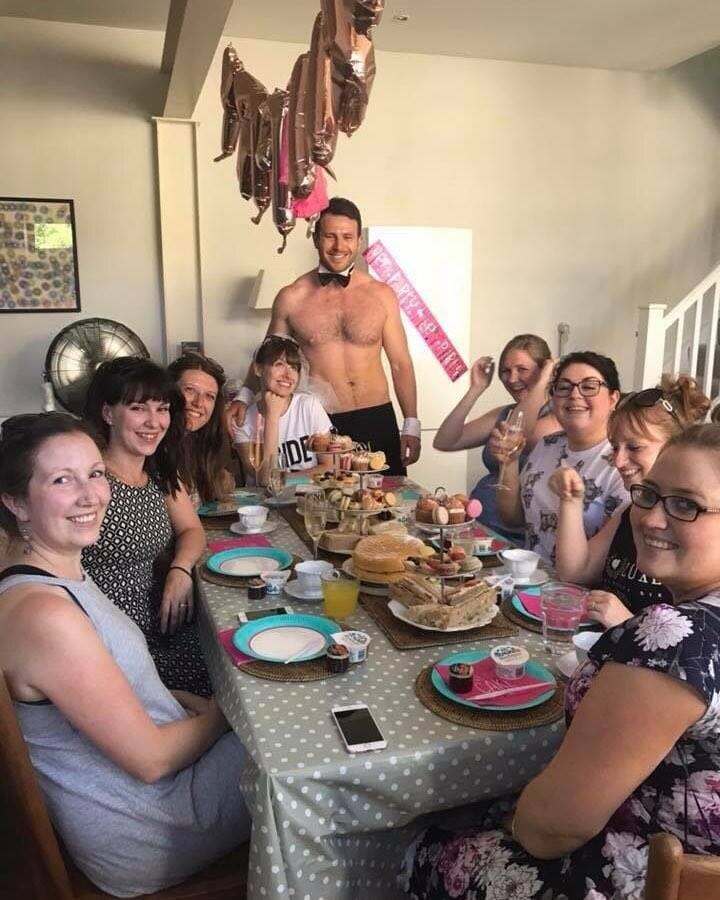 afternoon-tea-hen-party with butler in buff