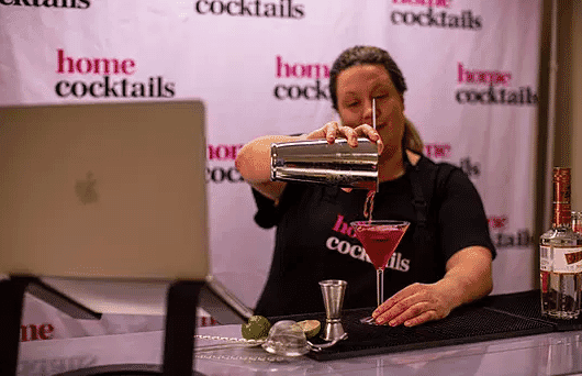 home cocktails hire a mixologist and virtual cocktail masterclasses