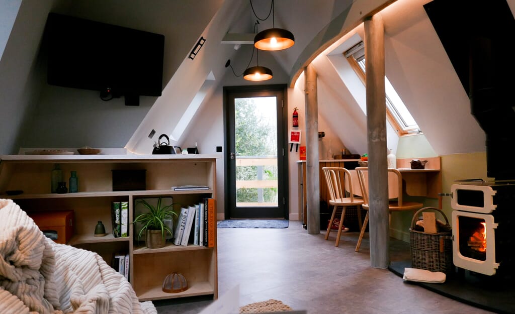 unique stays cornwall: kosel treehouse - interior unique stays cornwall: kosel treehouse - interior