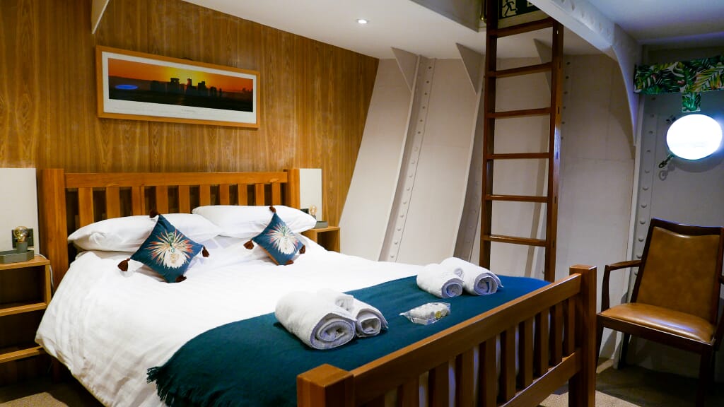 SULA-Lightship-Gloucester-Docks master bedroom SULA-Lightship-Gloucester-Docks master bedroom