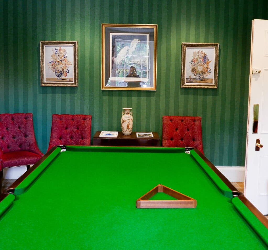 eastbury_hotel-sherborne billiards room