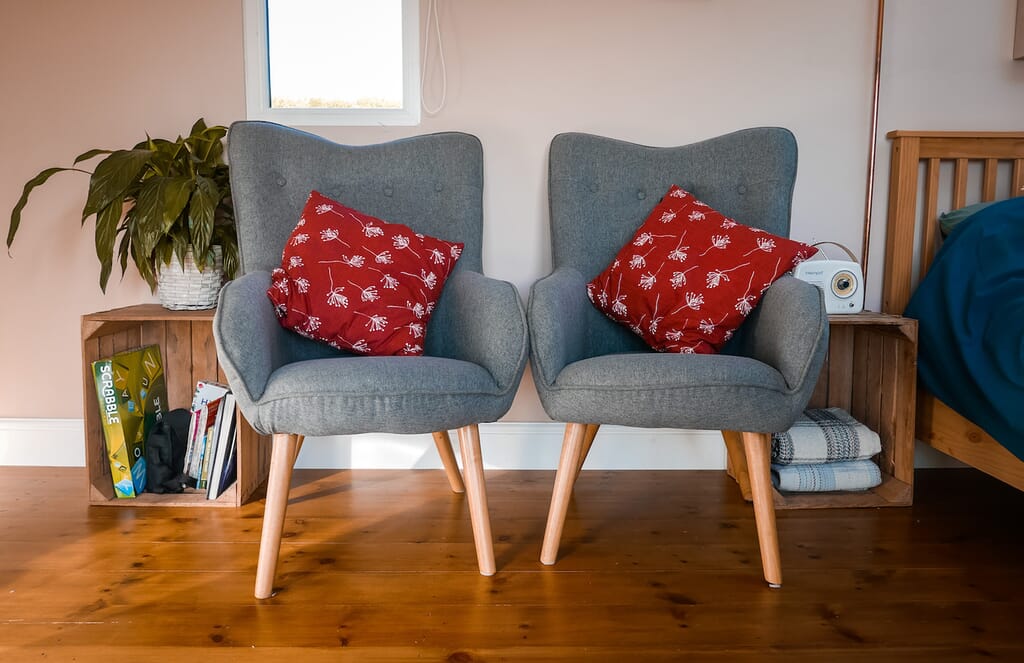 royal oak stargazing cabins devon chairs royal oak stargazing cabins devon chairs