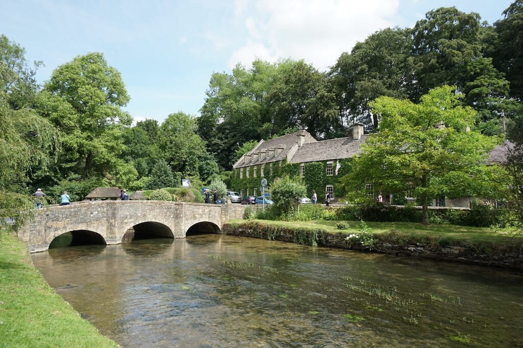 Bibury looking towards the Swan Bibury looking towards the Swan