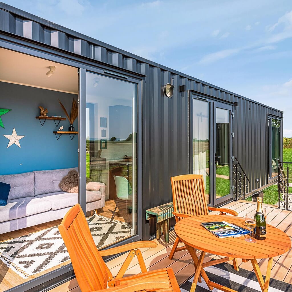 the box B&B glamping cabins in Malton - cabin at night the box B&B glamping cabins in Malton - cabin at night