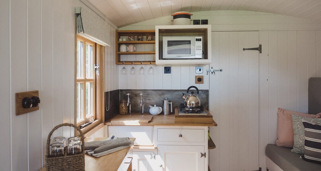 long view lodge glamping in sussex - kitchen