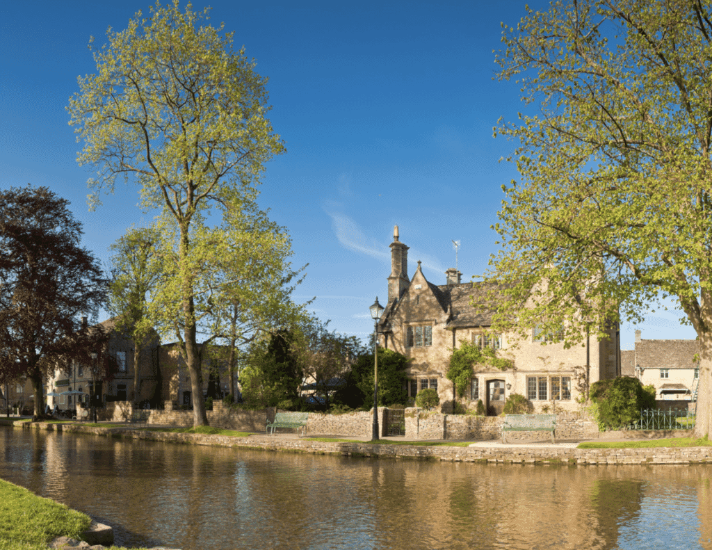 best villages in the cotswolds - bourton on the water best villages in the cotswolds - bourton on the water