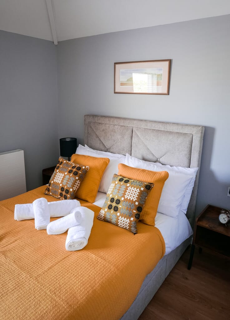 llansteffan accommodation - woodlea bedroom