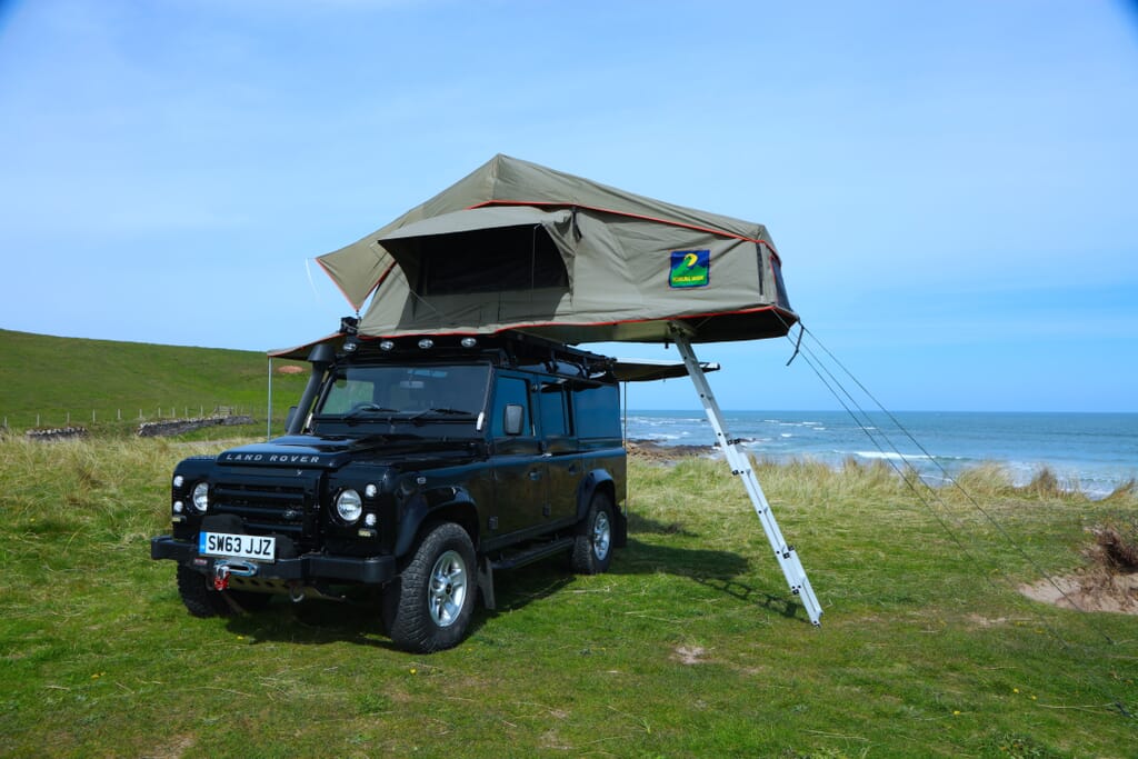landrover defender camping tent set-up
