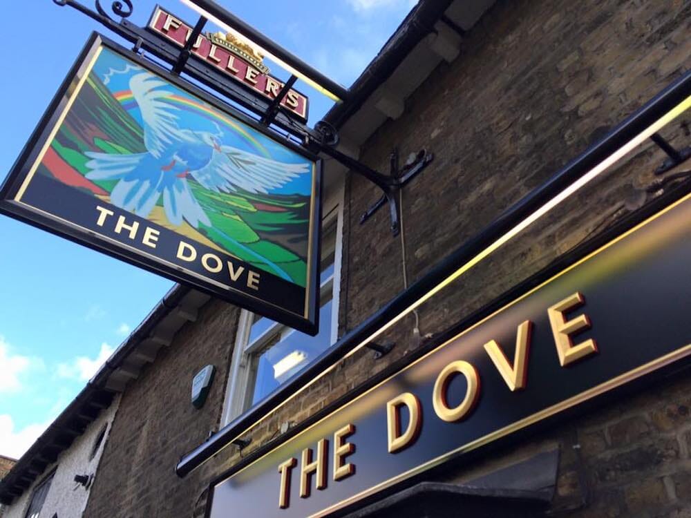 London pub tour - the dove small pub
