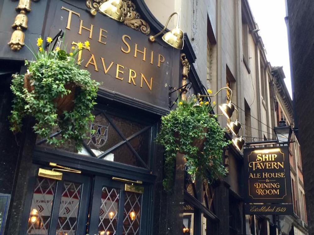 London pub tour - the ship tavern