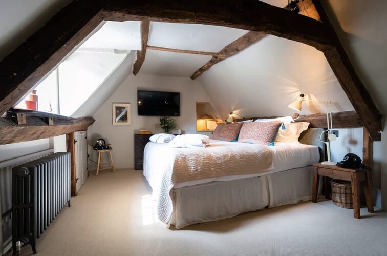 Royal Oak Pub Oxfordshire Ramsden Room - Attic