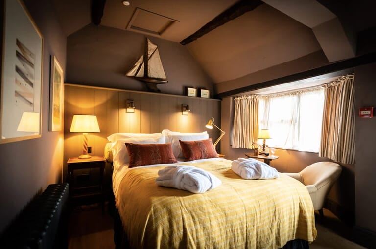 Royal Oak Pub Oxfordshire Ramsden Room - Stable