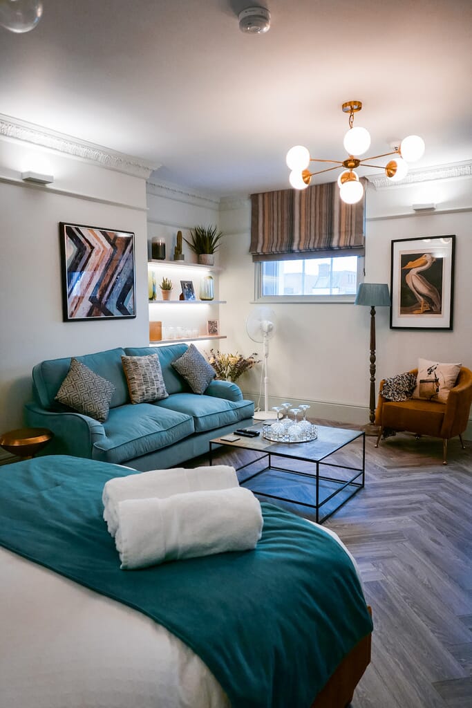 Neptune self-catering apartments cheltenham studio apartment - weekend in Cheltenham Neptune self-catering apartments cheltenham studio apartment - weekend in Cheltenham