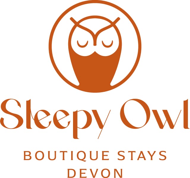 Sleepy Owl Devon Treehouses - logo