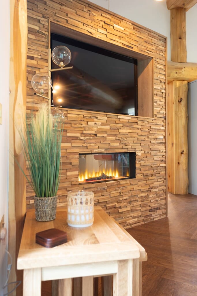 woodland park lodges dog-friendly treehouses: interior fireplace