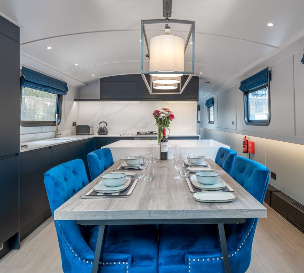 Lulubelle luxury houseboat stay in London Limehouse Marina - interior dining table