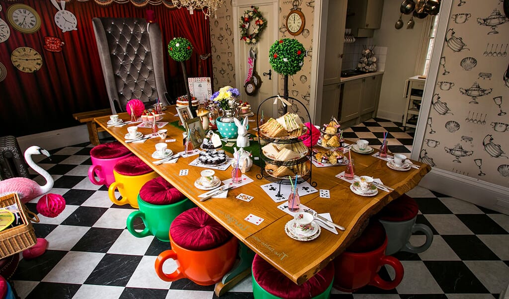 Hen Party House Brighton - Wonderland House: mad hatter banqueting dining room Hen Party House Brighton - Wonderland House: mad hatter banqueting dining room
