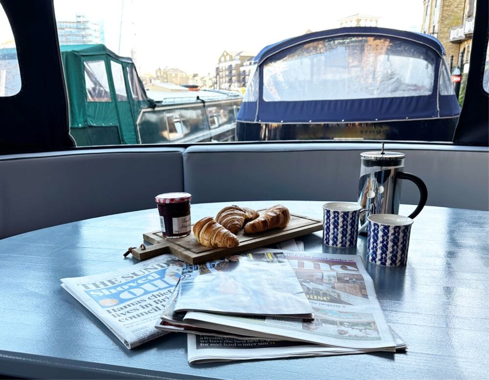 Lulubelle luxury houseboat stay in London Limehouse Marina - breakfast on deck