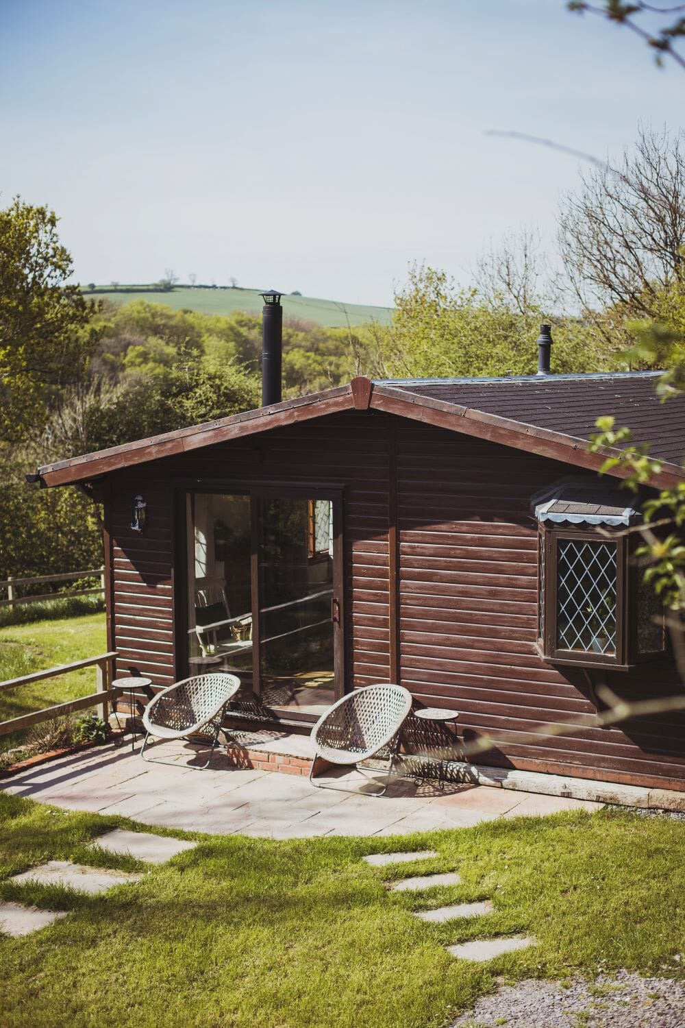 The_Chestnut_Cabin_April_2020_5.jpg?w=683&h=1024&scale