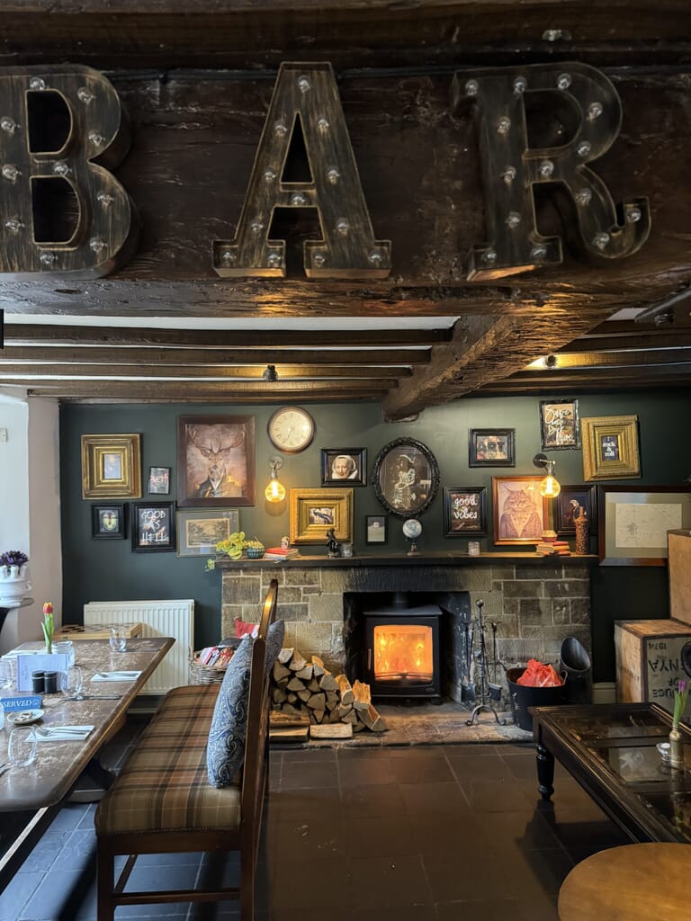 the Bell at Ladbroke - bar and fire the Bell at Ladbroke - bar and fire