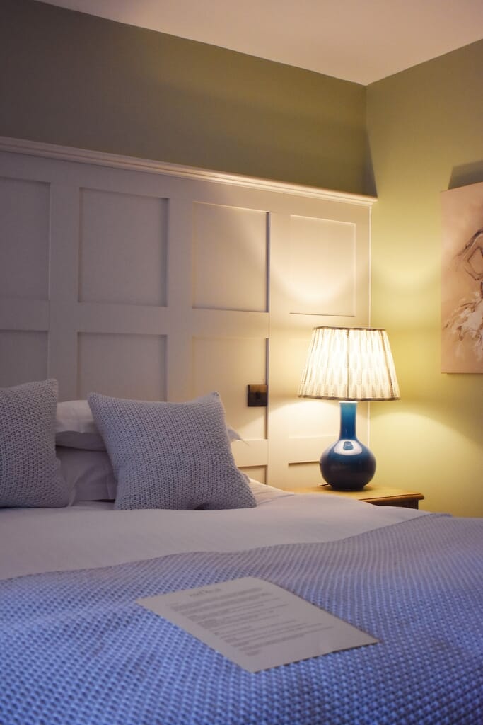 lechlade-pub-five-allsunnamed.jpg?w=683&h=1024&scale lechlade-pub-five-allsunnamed.jpg?w=683&h=1024&scale